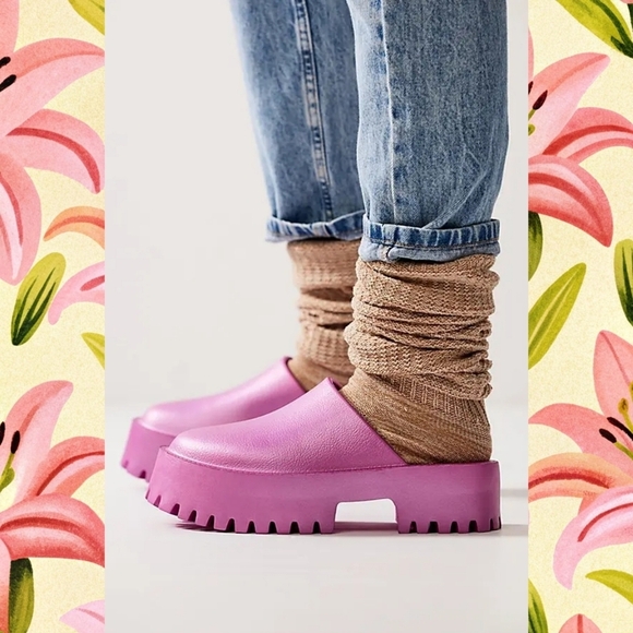 Jeffrey Campbell Bae Platform Mules in Pink - Picture 1 of 14